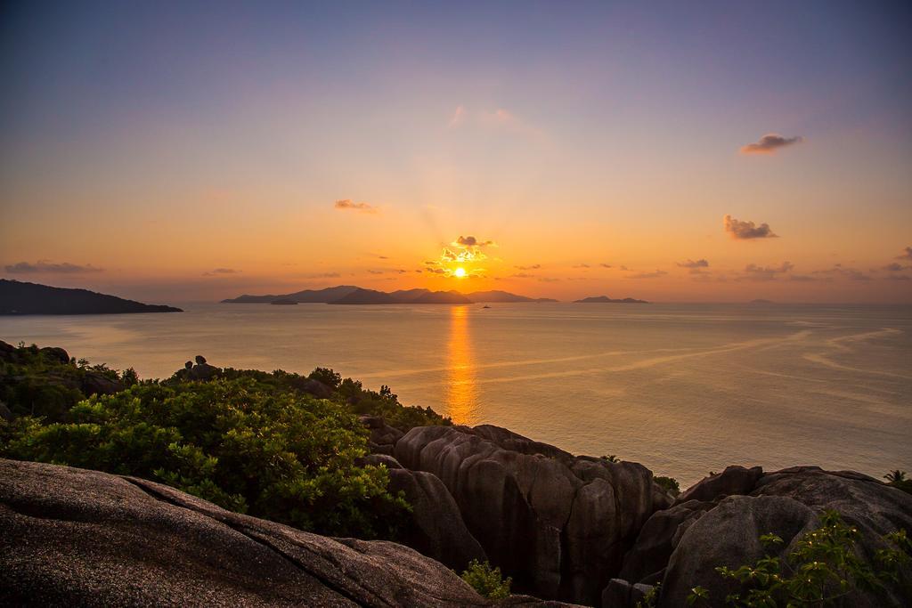 ホテル シックス センシズ ジル パッション Felicite Island エクステリア 写真